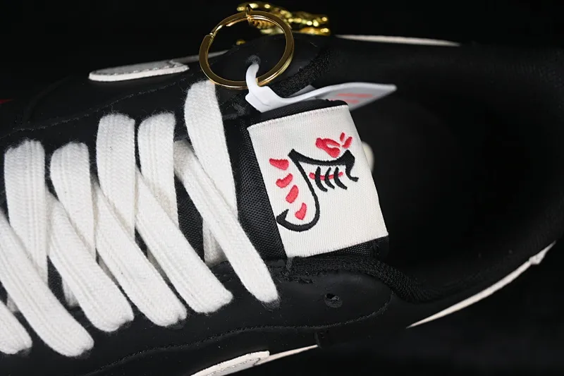 All categories Nk Air Force 1 Air Force series Nk Air Force 1 Low Air Force low-top Nike Air Force 1'07 Low Year of the Horse limited edition Ink white gel Air Force 1 low-top casual sneakers FV3694-104